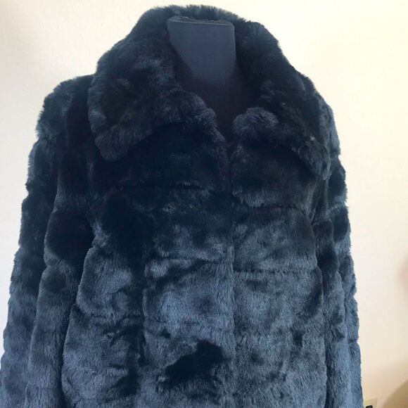 LIZ CLAIBORNE COATS - Picture 4 of 16